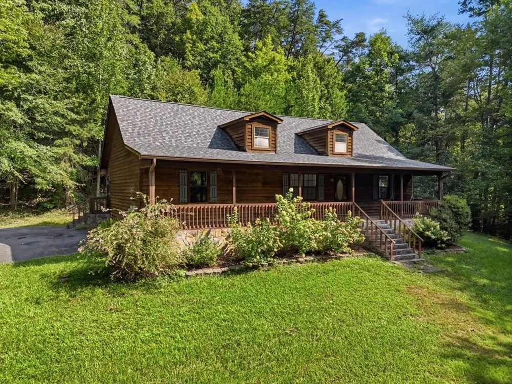 854 Williams Road Chickamauga, GA 30707