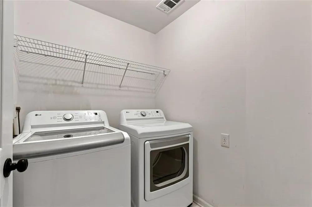 2525 Woodbrook Court Lawrenceville, GA 30043