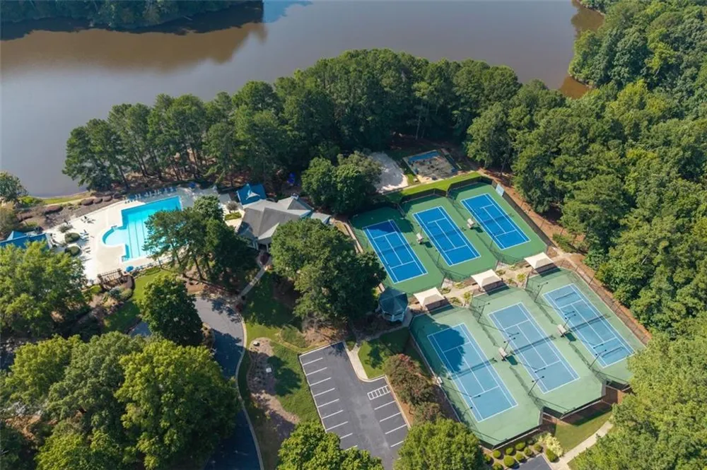 2525 Woodbrook Court Lawrenceville, GA 30043