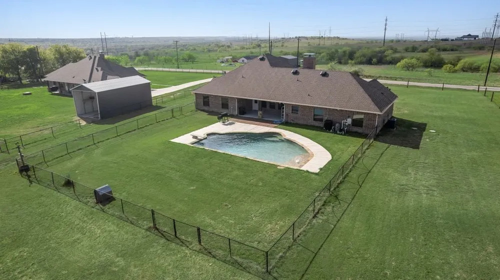 461 Pearson Ranch Road Weatherford, TX 76087