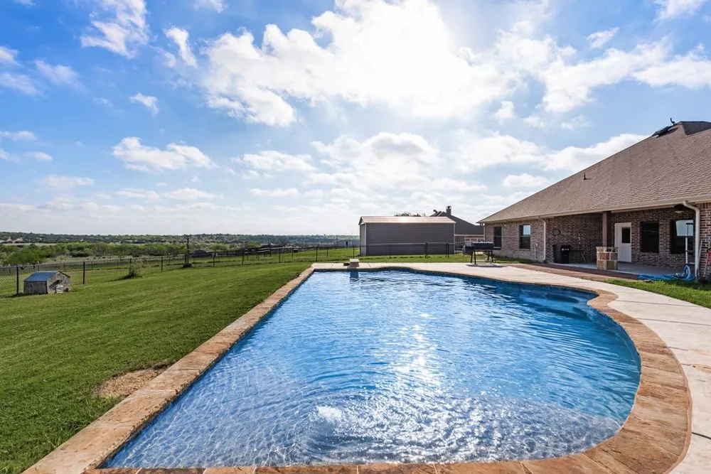 461 Pearson Ranch Road Weatherford, TX 76087