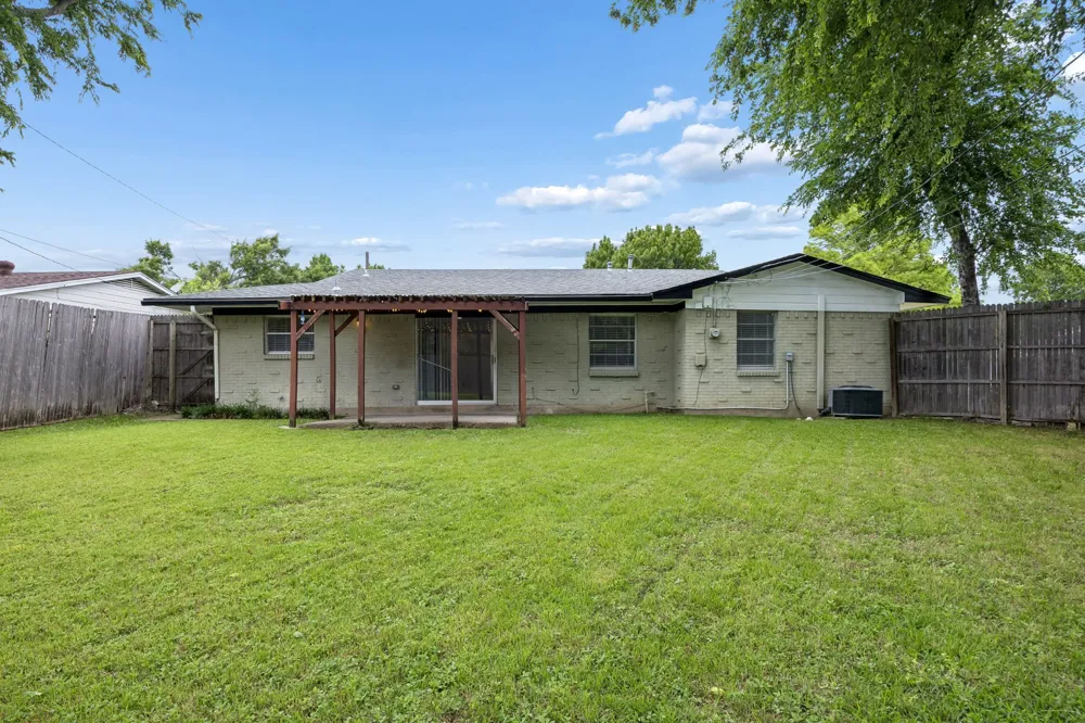 815 Wisteria Way Richardson, TX 75080