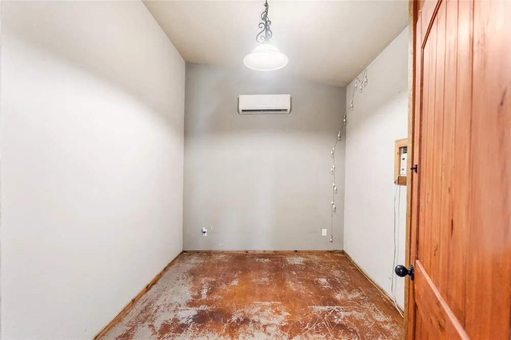 309 Cedar Point Circle Gordonville, TX 76245