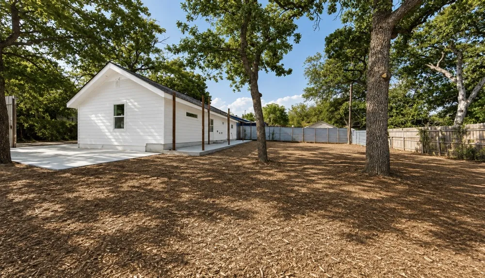 1005 Winnie Street Fort Worth, TX 76112