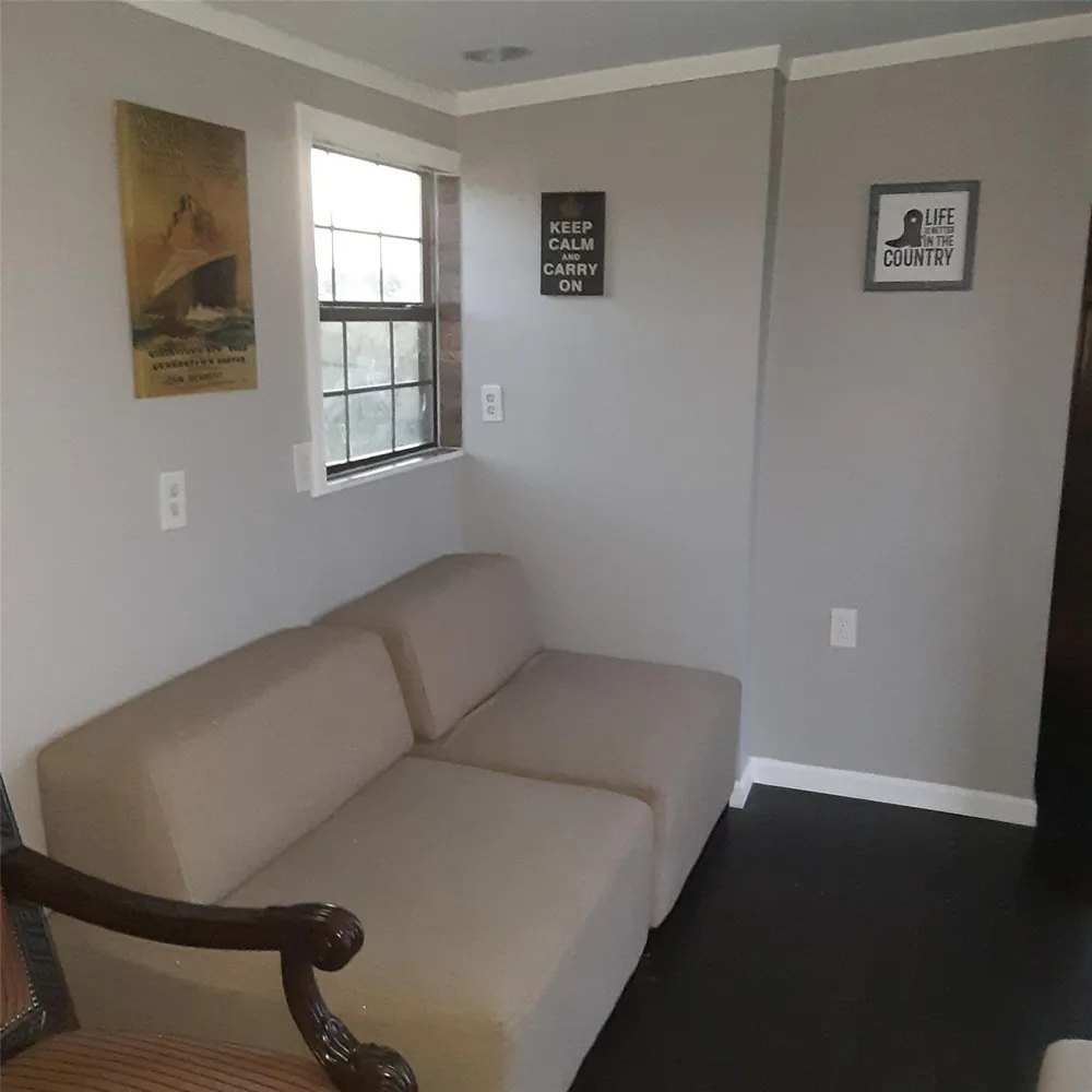 5686 S State Highway 60 Wharton, TX 77488
