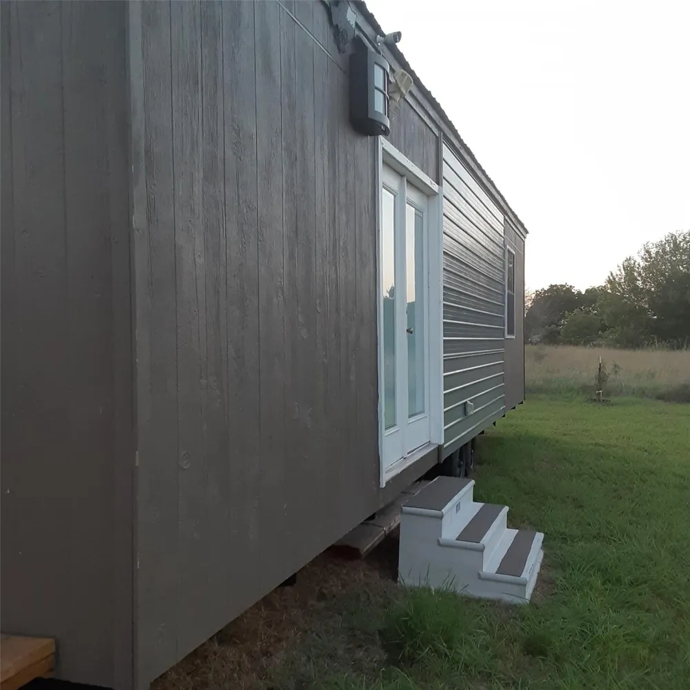 5686 S State Highway 60 Wharton, TX 77488