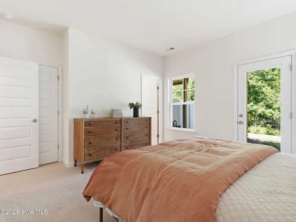 160 Hanger Road Wilmington, NC 28412