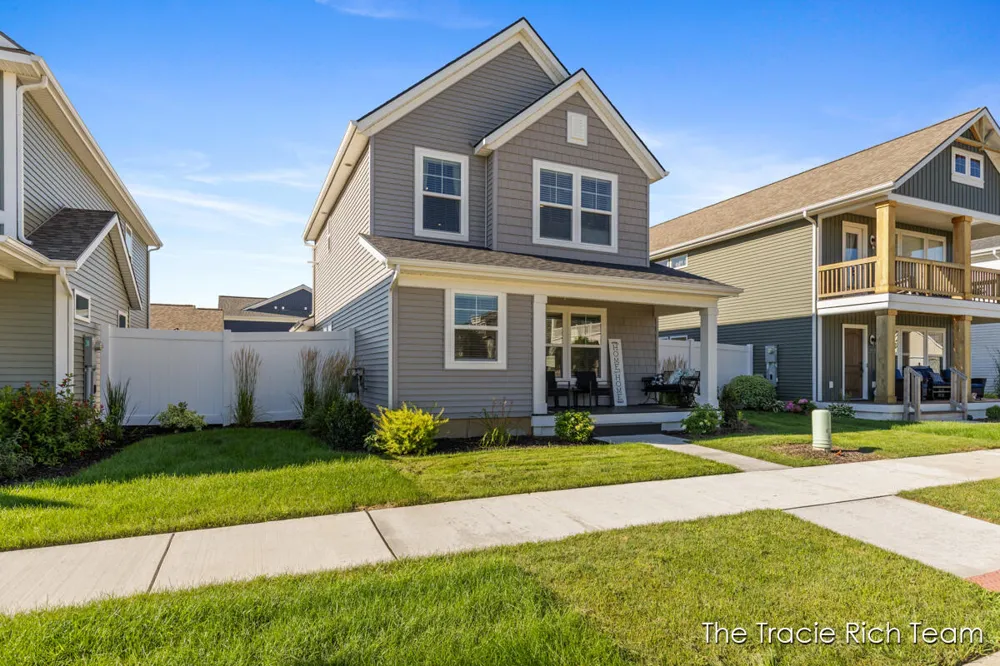 6670 Promenade Street NE Rockford, MI 49341