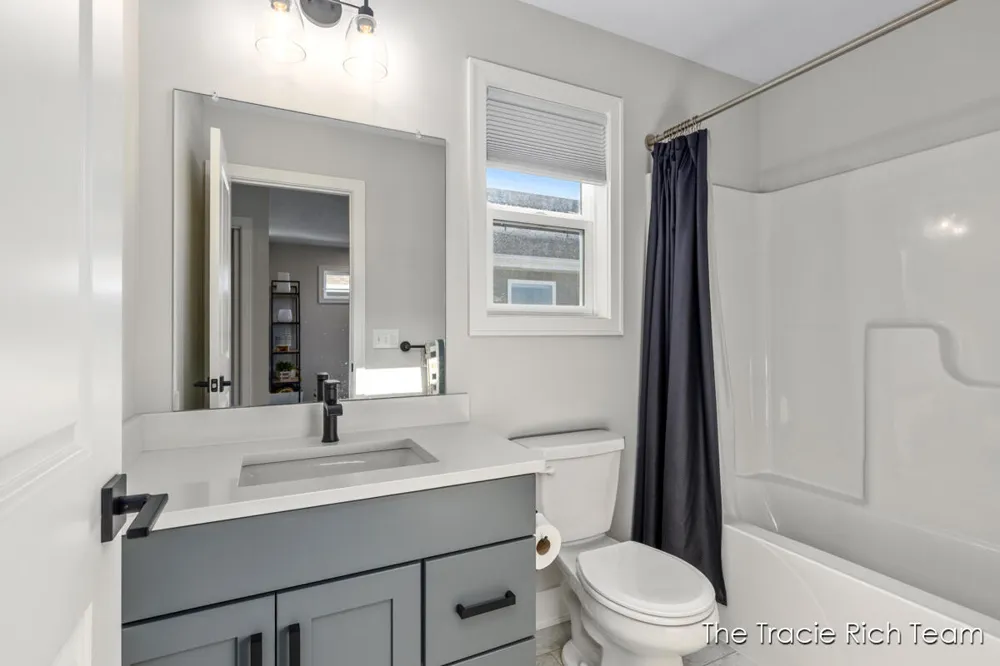6670 Promenade Street NE Rockford, MI 49341