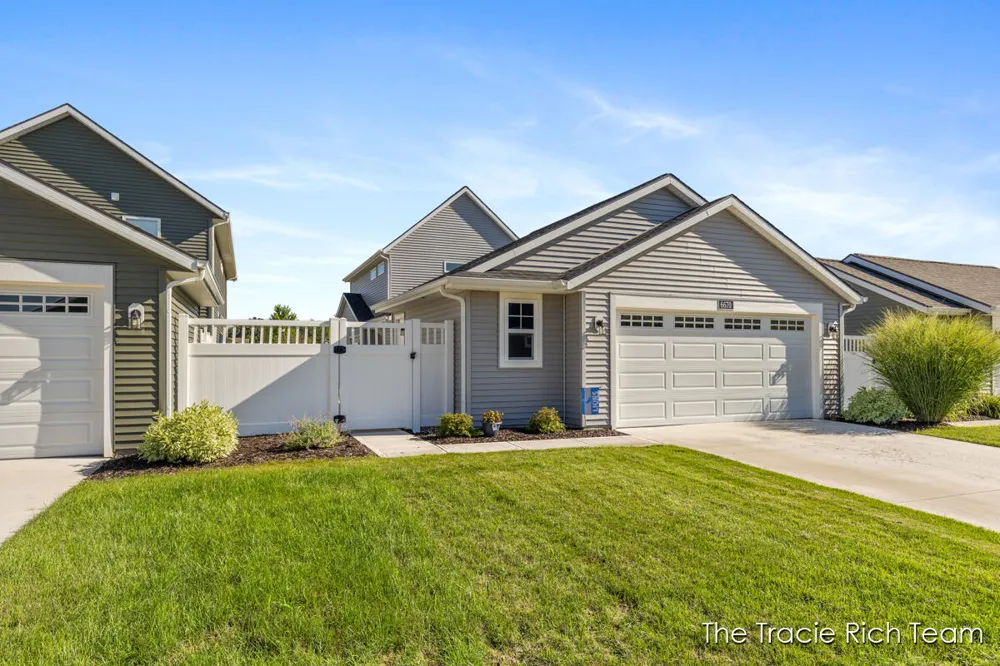 6670 Promenade Street NE Rockford, MI 49341