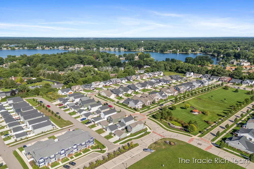 6670 Promenade Street NE Rockford, MI 49341
