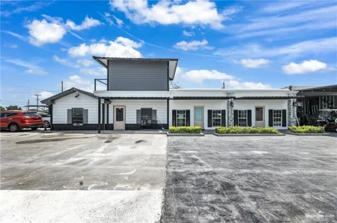 1111 S Alamo Road