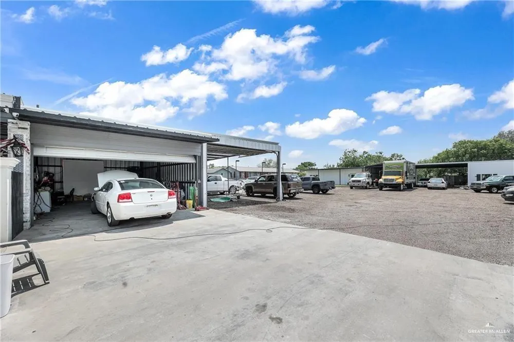 1111 S Alamo Road Alamo, TX 78516