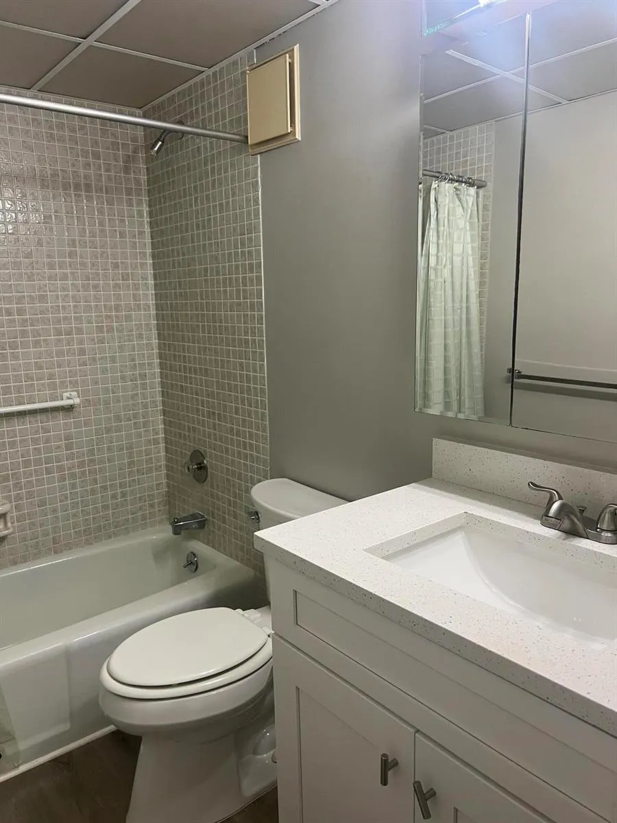 5373 SE MILES GRANT ROAD #102 Stuart, FL 34997