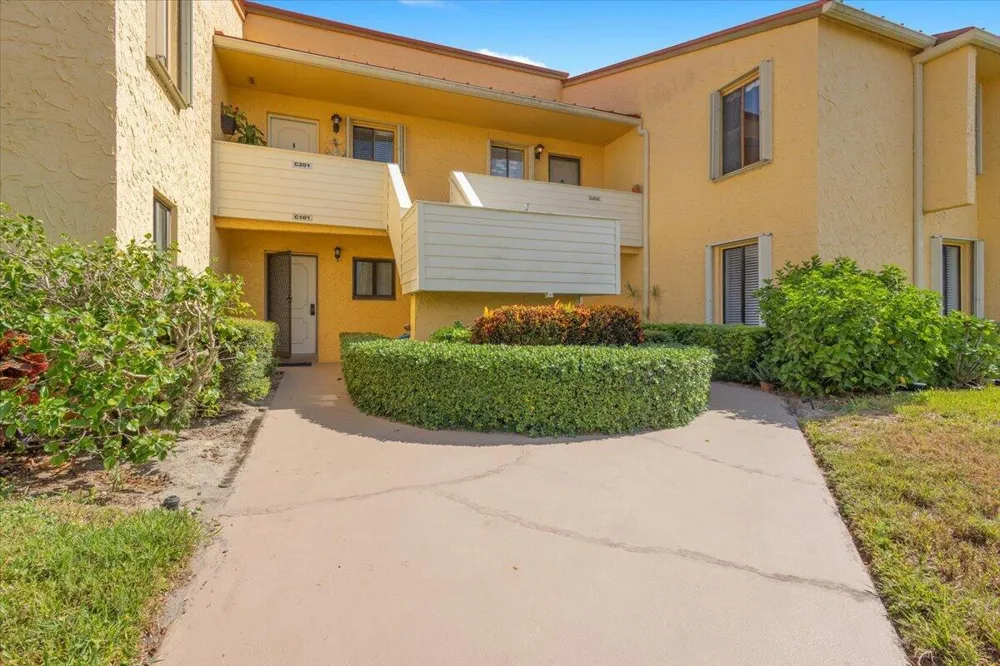 5373 SE MILES GRANT ROAD #102 Stuart, FL 34997