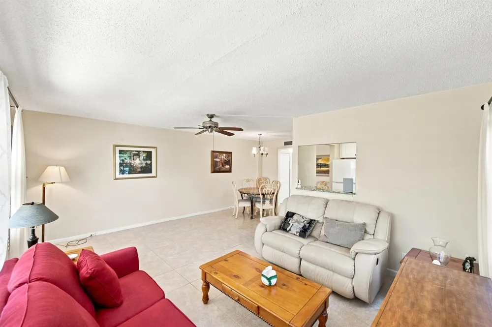 489 Tilford Deerfield Beach, FL 33442
