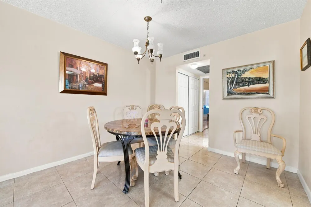 489 Tilford Deerfield Beach, FL 33442