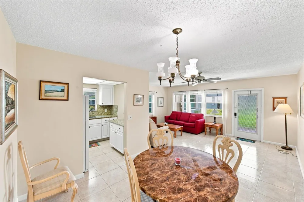 489 Tilford Deerfield Beach, FL 33442