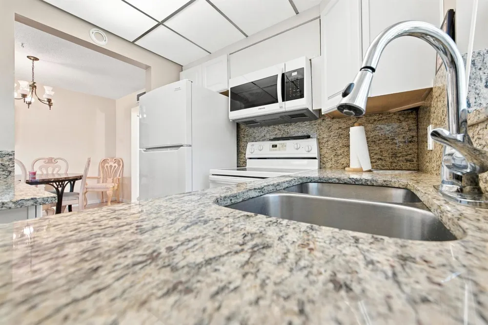 489 Tilford Deerfield Beach, FL 33442