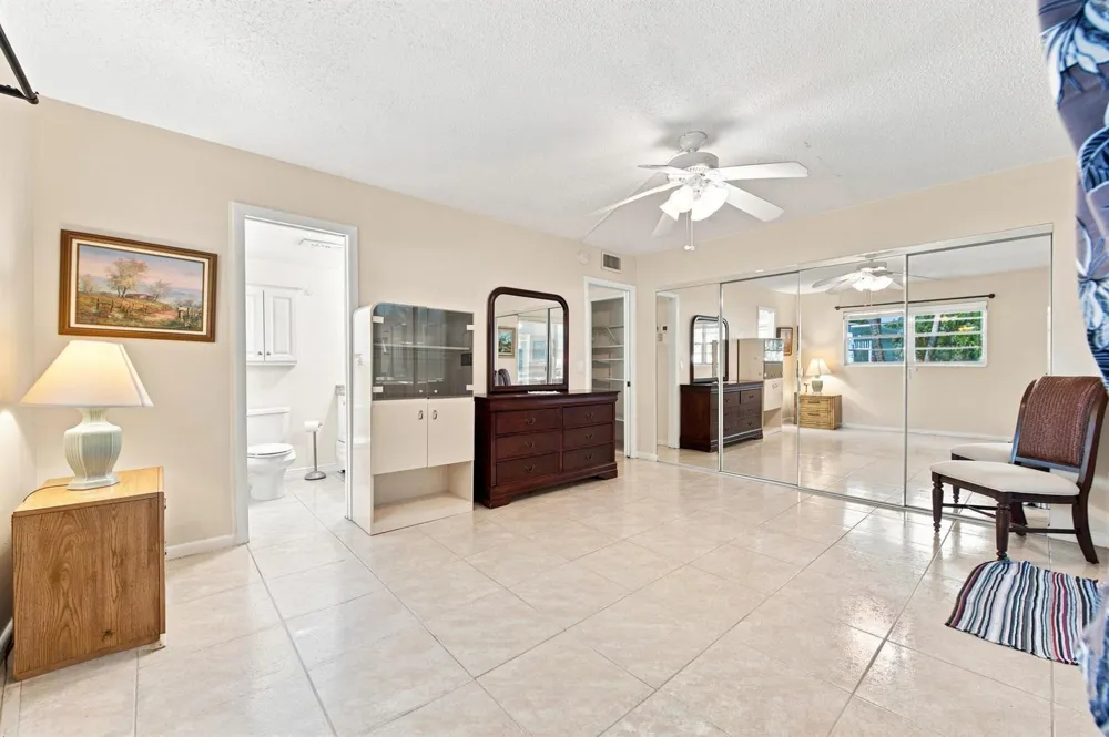 489 Tilford Deerfield Beach, FL 33442