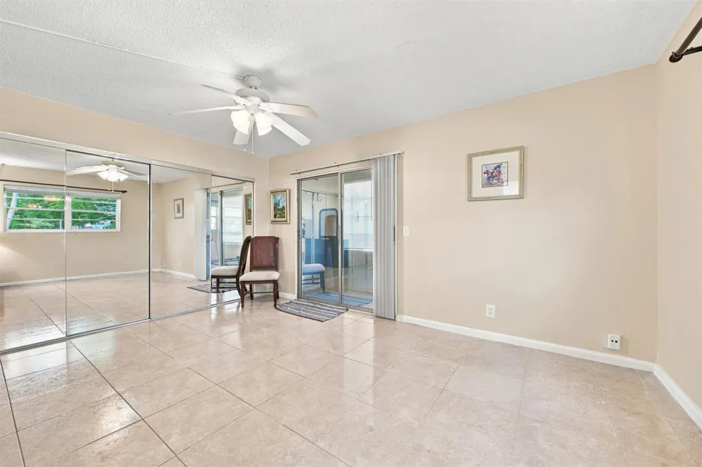 489 Tilford Deerfield Beach, FL 33442