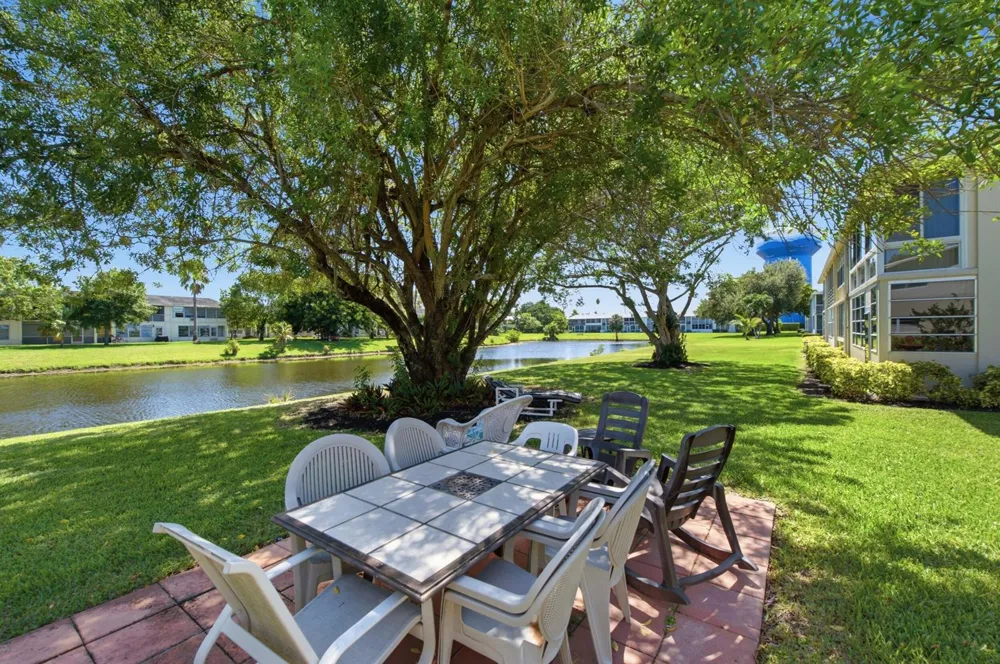 489 Tilford Deerfield Beach, FL 33442