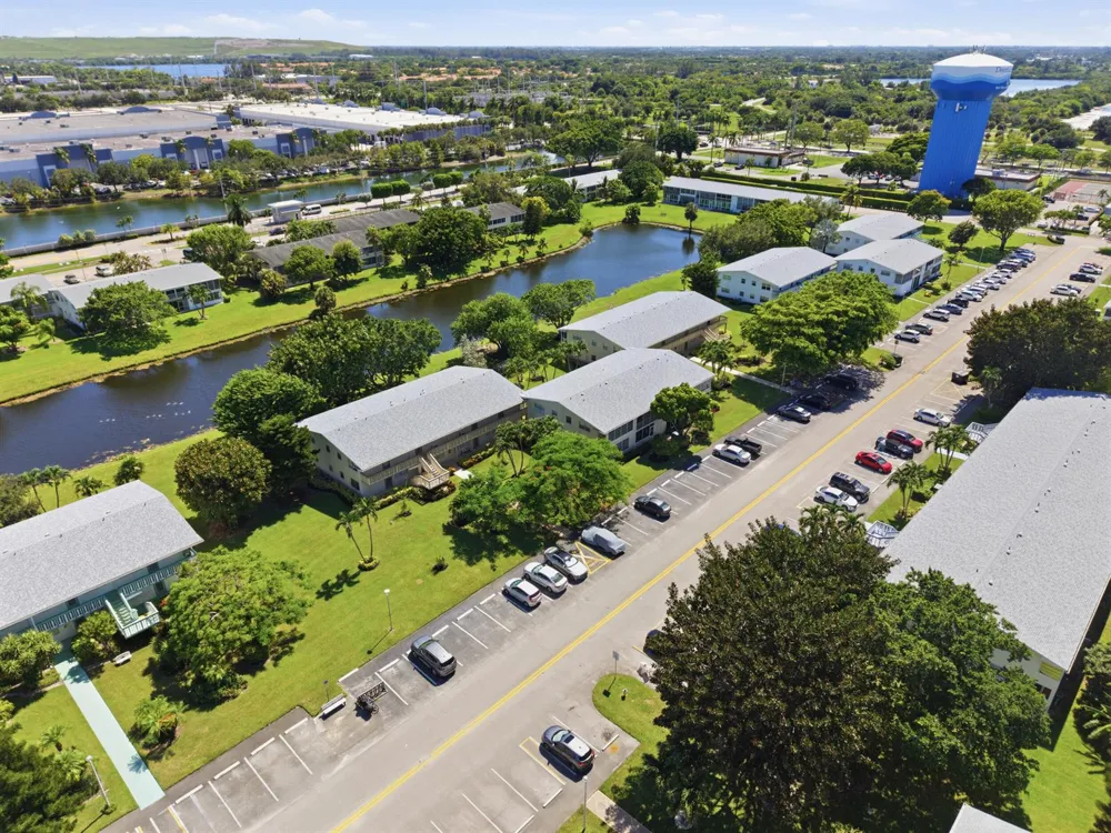 489 Tilford Deerfield Beach, FL 33442