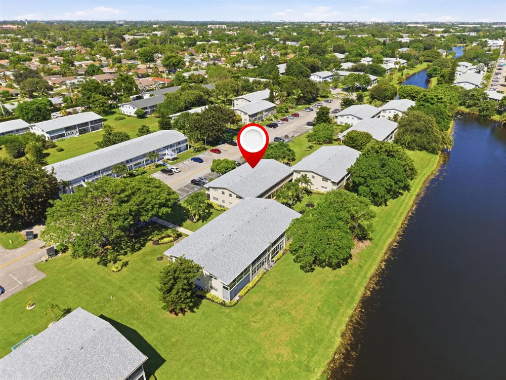 489 Tilford Deerfield Beach, FL 33442