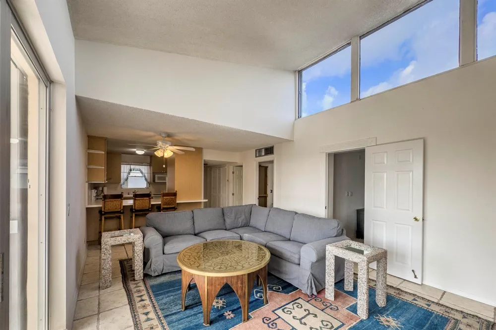 2540 Boundbrook Boulevard #204 Palm Springs, FL 33406