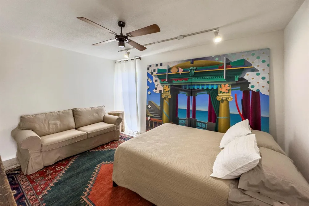 2540 Boundbrook Boulevard #204 Palm Springs, FL 33406