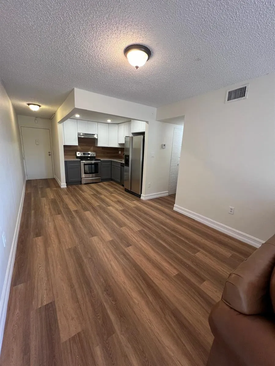 4304 NW 9th Ave #2-3B Deerfield Beach, FL 33064