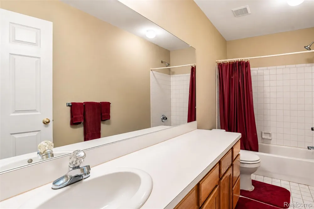 41585 Cherry Hill Road Canton Charter Township, MI 48188