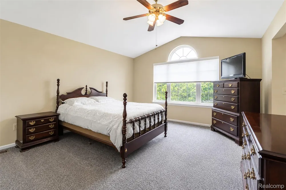 41585 Cherry Hill Road Canton Charter Township, MI 48188