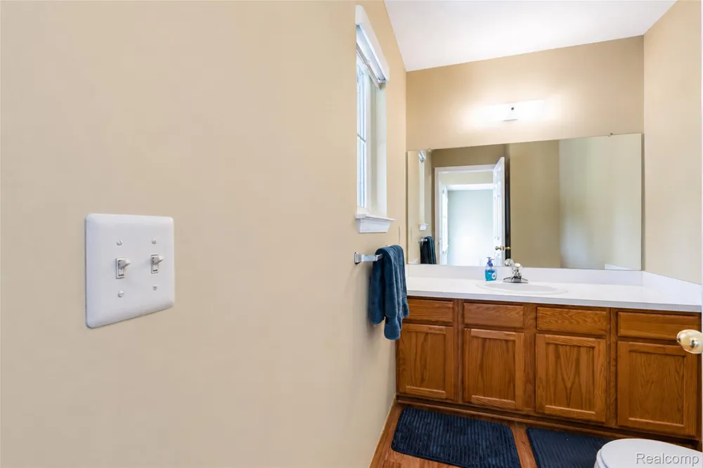 41585 Cherry Hill Road Canton Charter Township, MI 48188