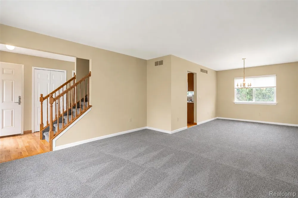 41585 Cherry Hill Road Canton Charter Township, MI 48188