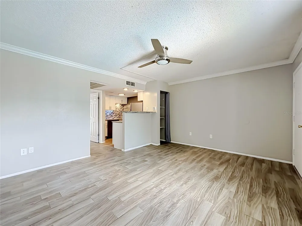 131 WATER FRONT WAY #220 Altamonte Springs, FL 32701