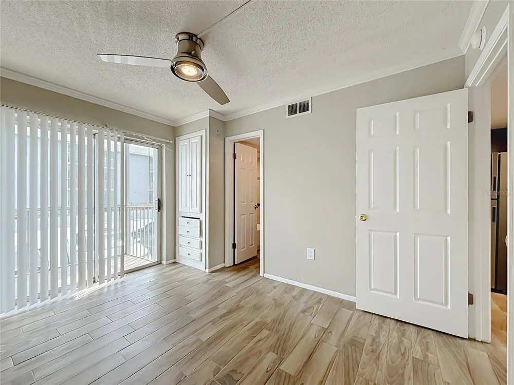 131 WATER FRONT WAY #220 Altamonte Springs, FL 32701
