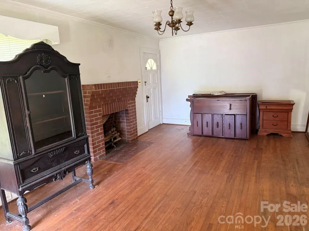 1710 STOKES FERRY ROAD Salisbury, NC 28144