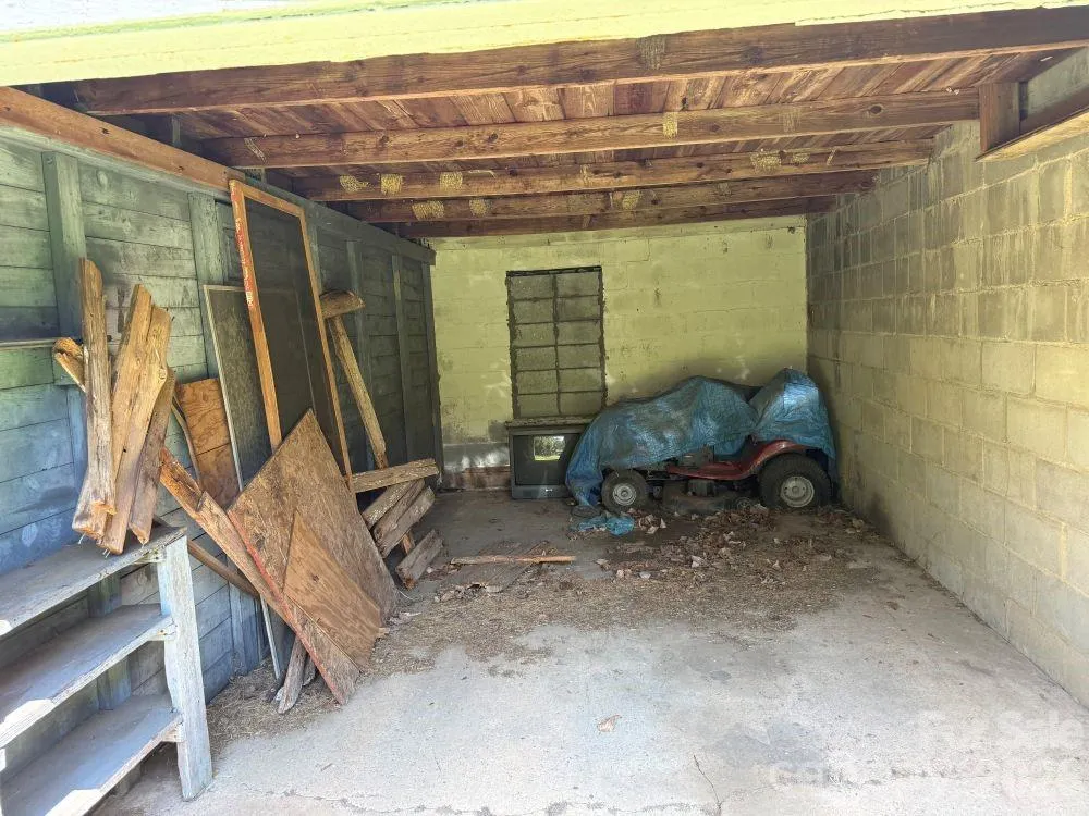 1710 STOKES FERRY ROAD Salisbury, NC 28144