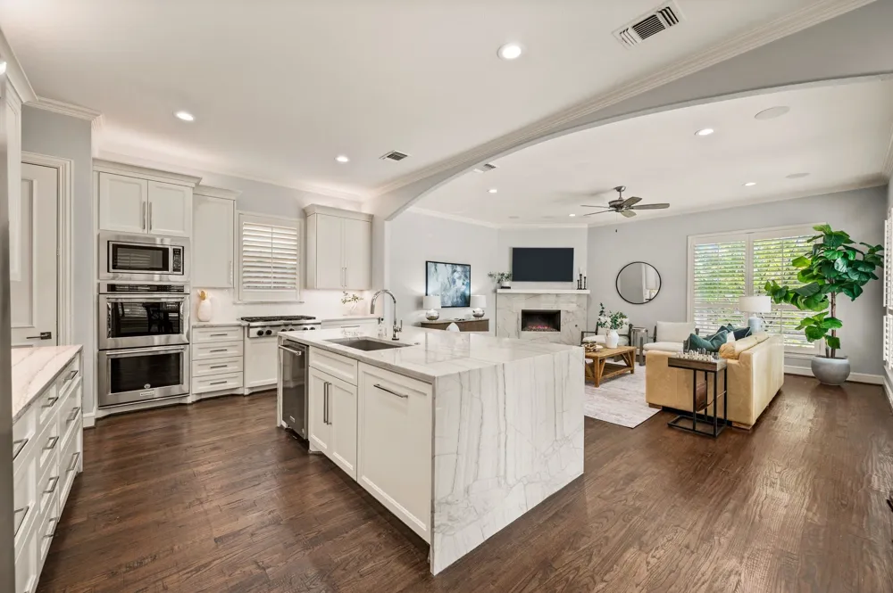 4472 Donegal Drive Frisco, TX 75034