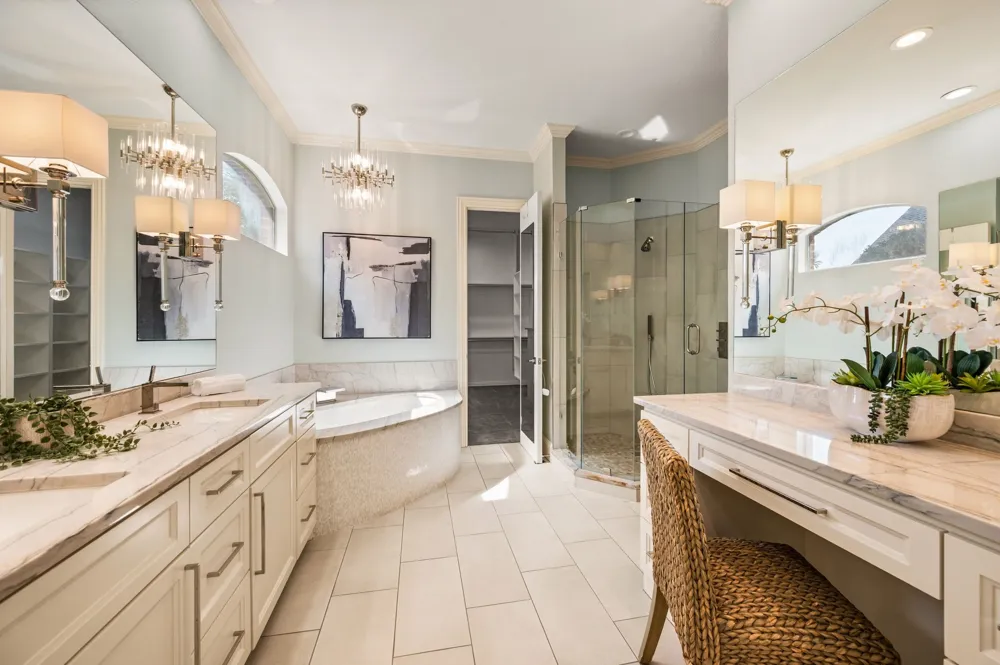 4472 Donegal Drive Frisco, TX 75034