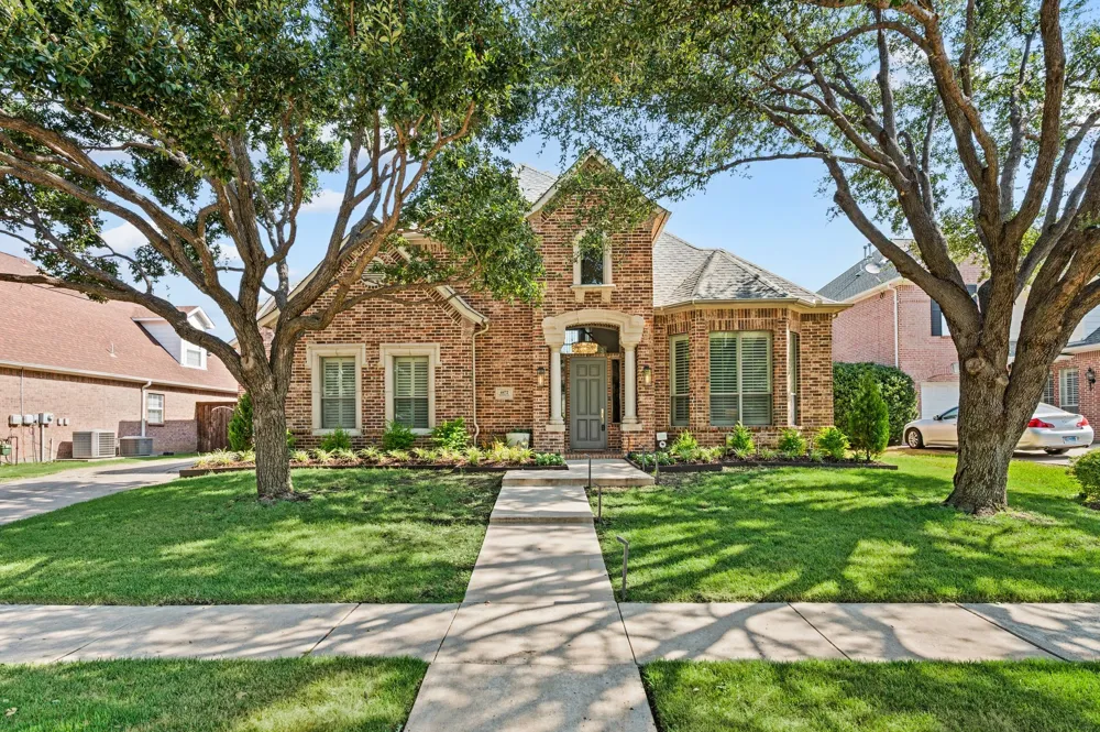 4472 Donegal Drive Frisco, TX 75034