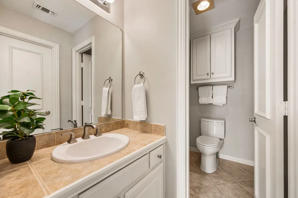 4472 Donegal Drive Frisco, TX 75034