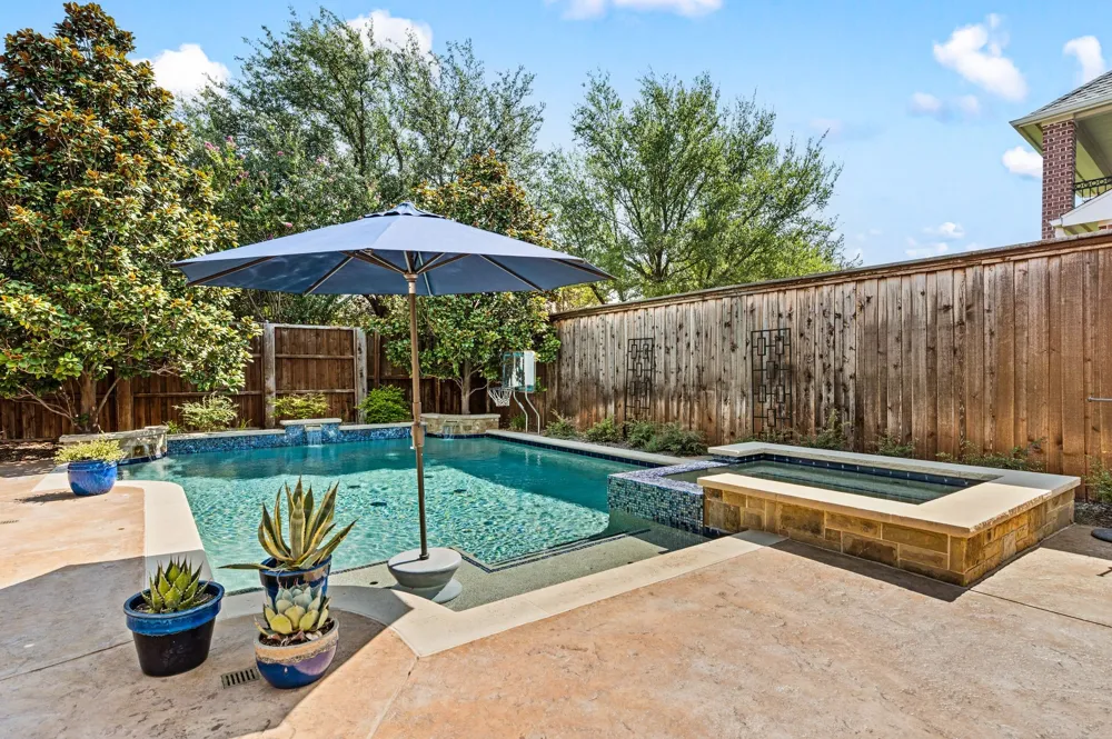 4472 Donegal Drive Frisco, TX 75034