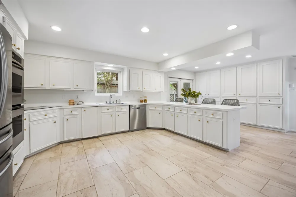 11523 Highgrove Drive Houston, TX 77077