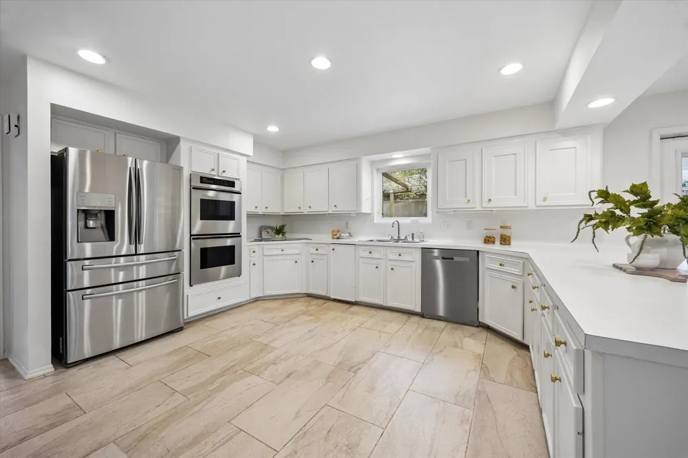 11523 Highgrove Drive Houston, TX 77077