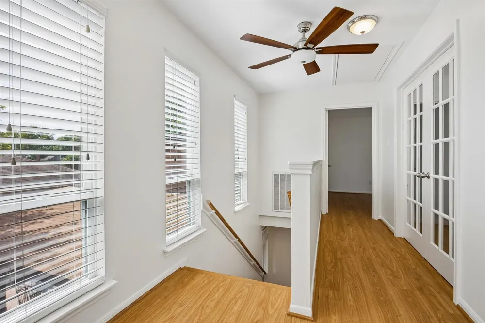 11523 Highgrove Drive Houston, TX 77077