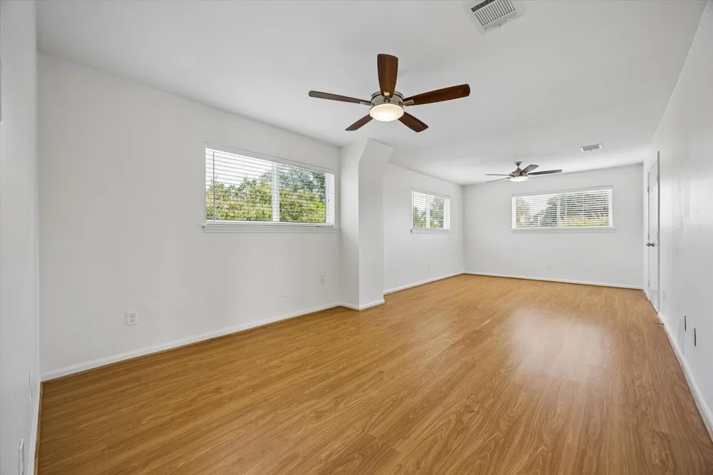 11523 Highgrove Drive Houston, TX 77077