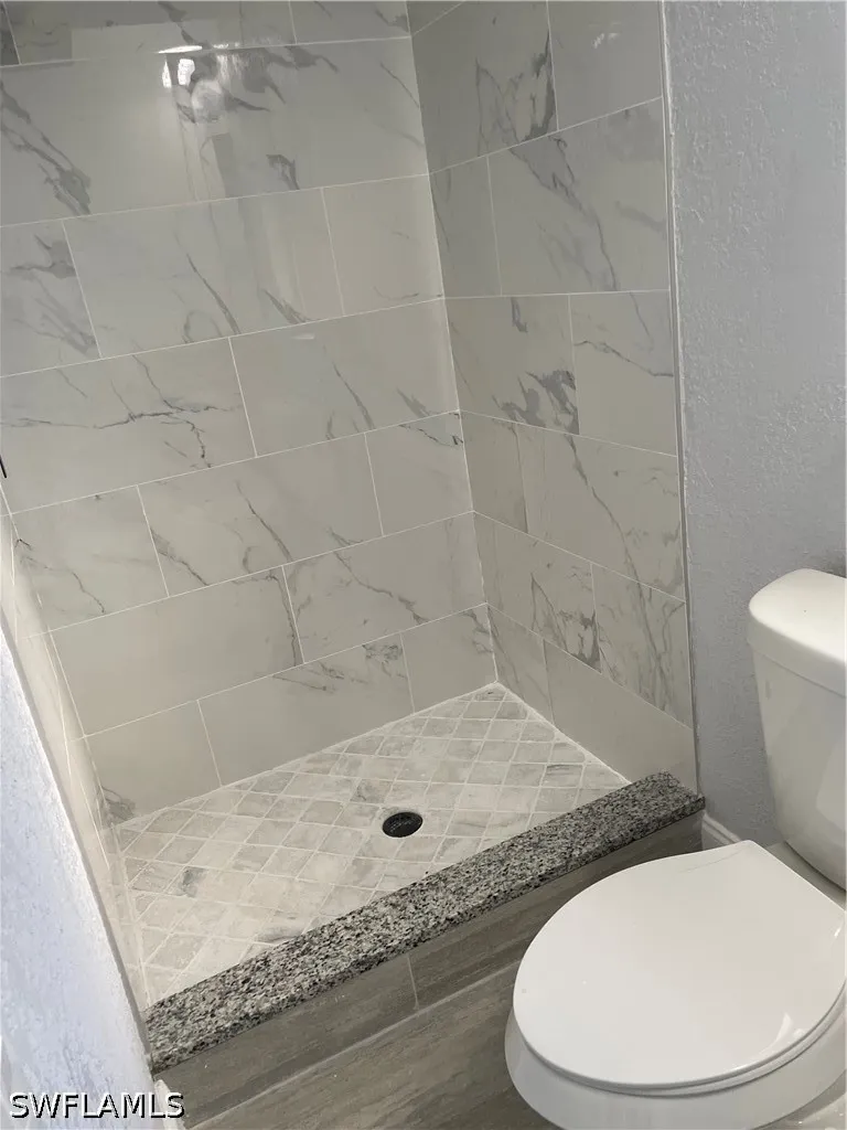 SESAME COURT Cape Coral, FL 33904