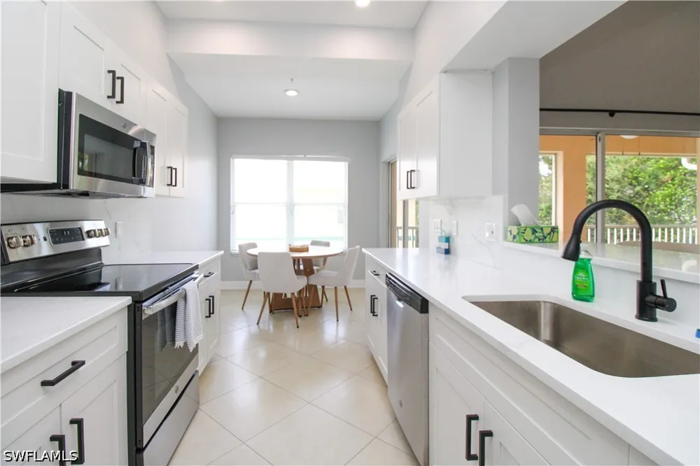 Mardel Court #204 Naples, FL 34104